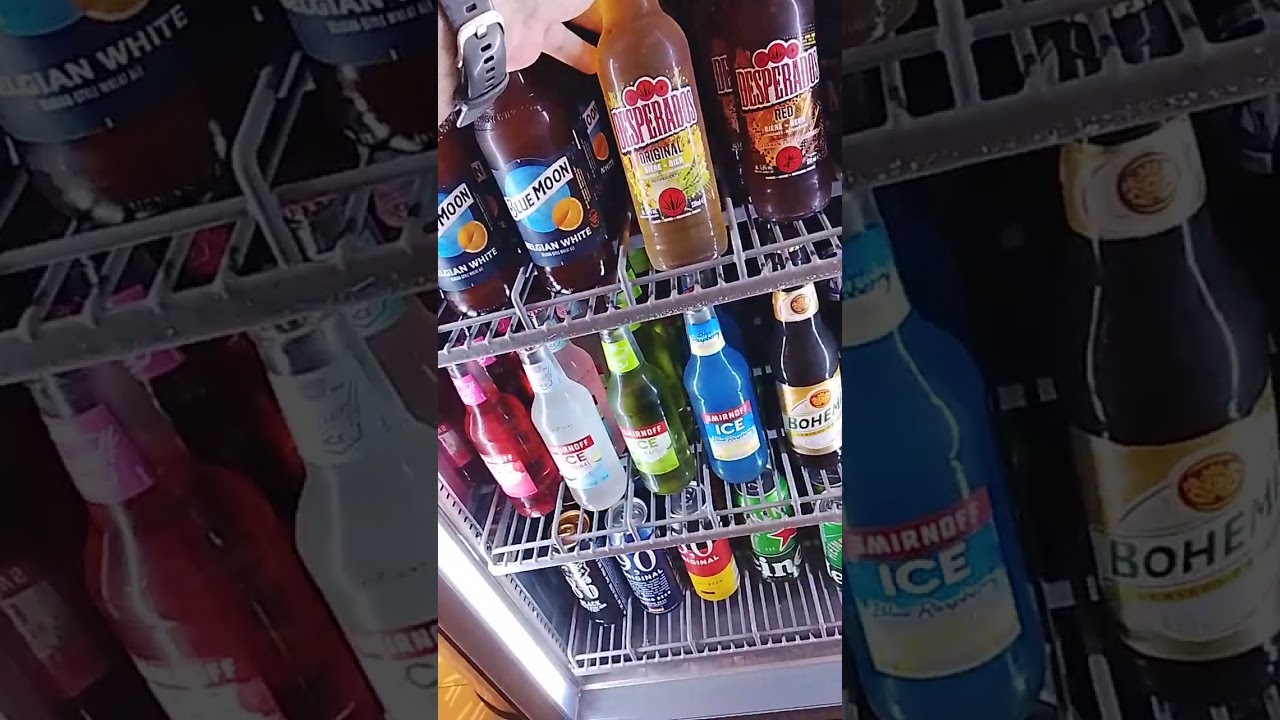Edler Supermarkt der Atlantico Tankstelle Sosua 