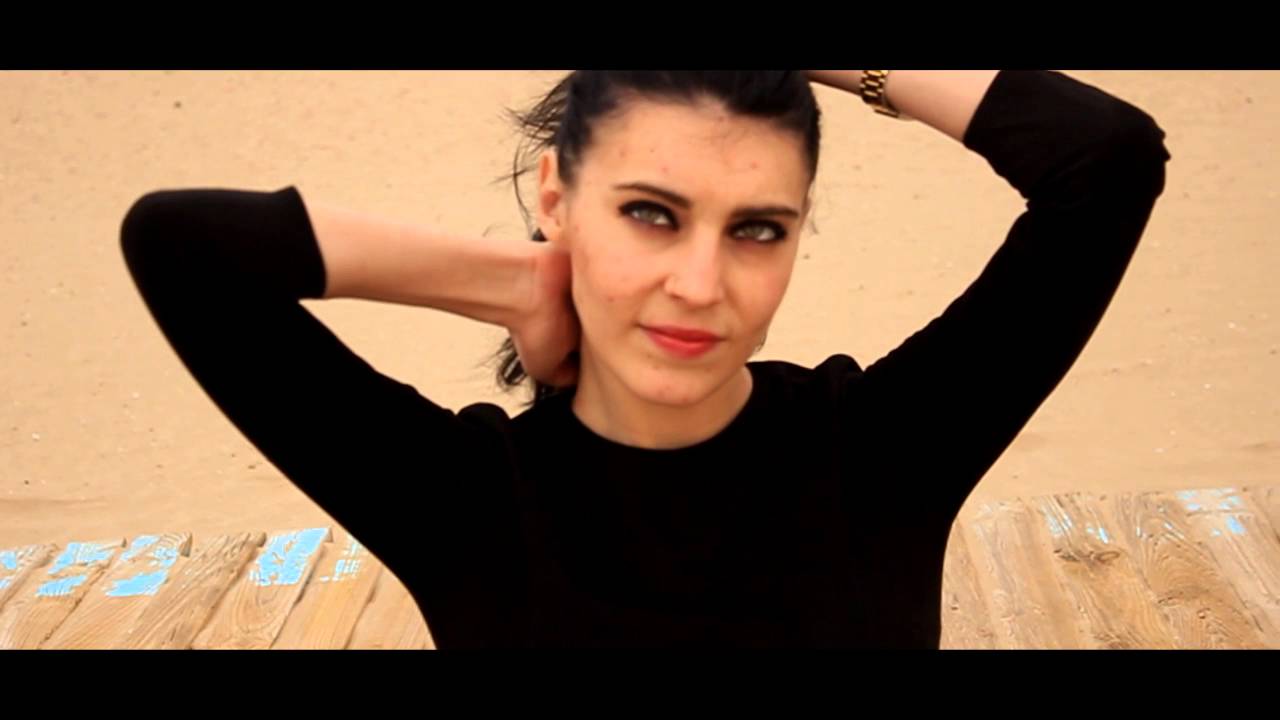 JONA - LEJOS (VIDEO 2016)