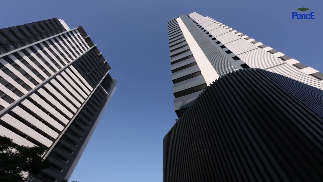 Torres Axa