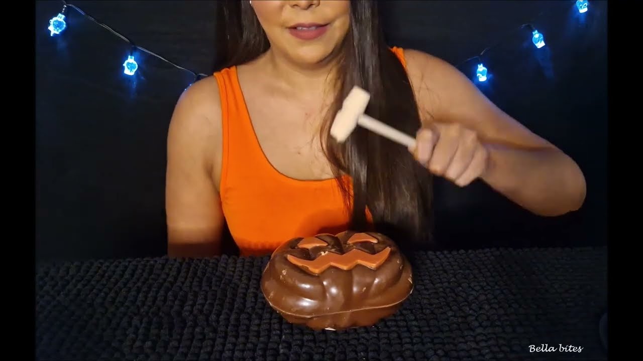 ASMR Halloween Chocolate Pumpkin Piñata from LIDL 🎃🍫 | SMASH with me