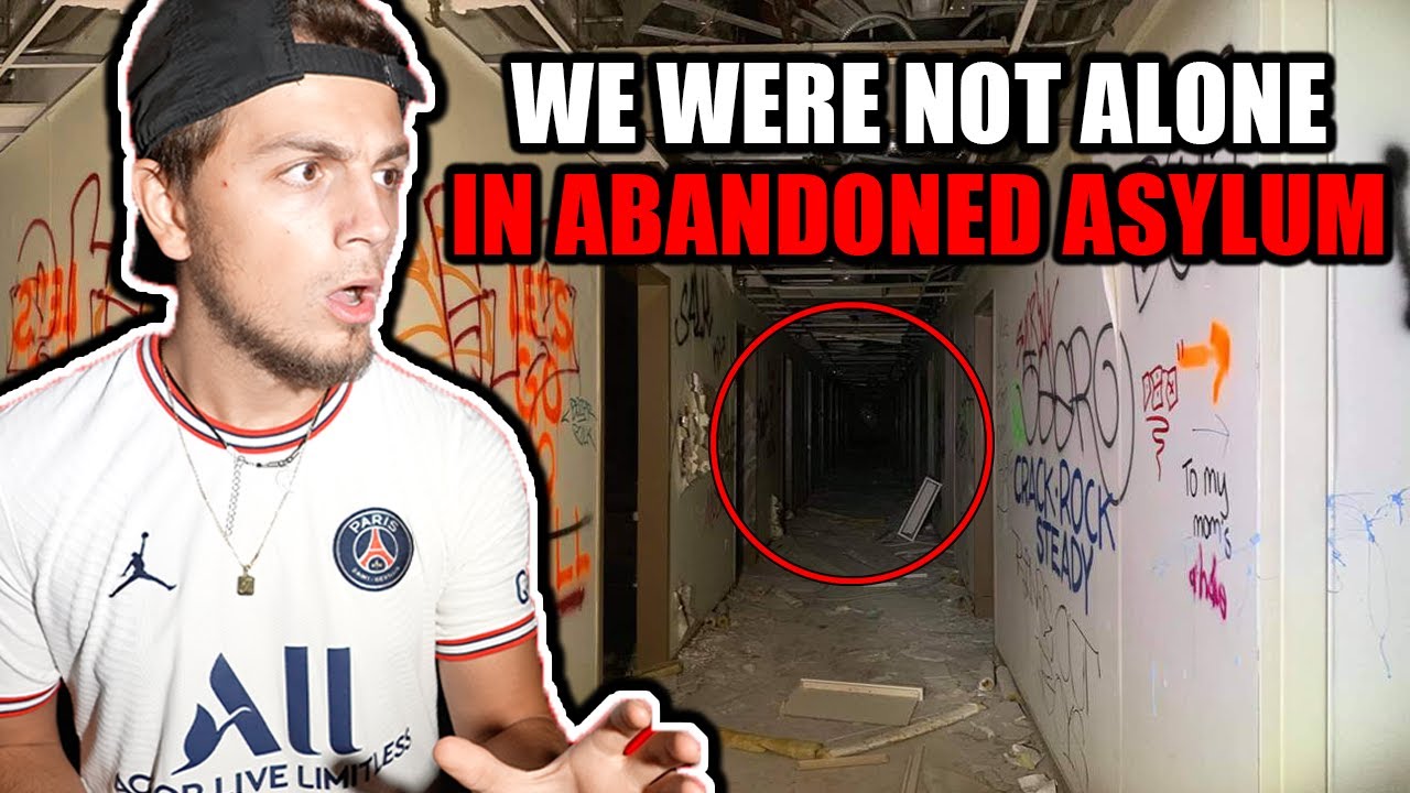 SCARY - WE WERE NOT ALONE IN ABANDONED HAUNTED HOSPITAL