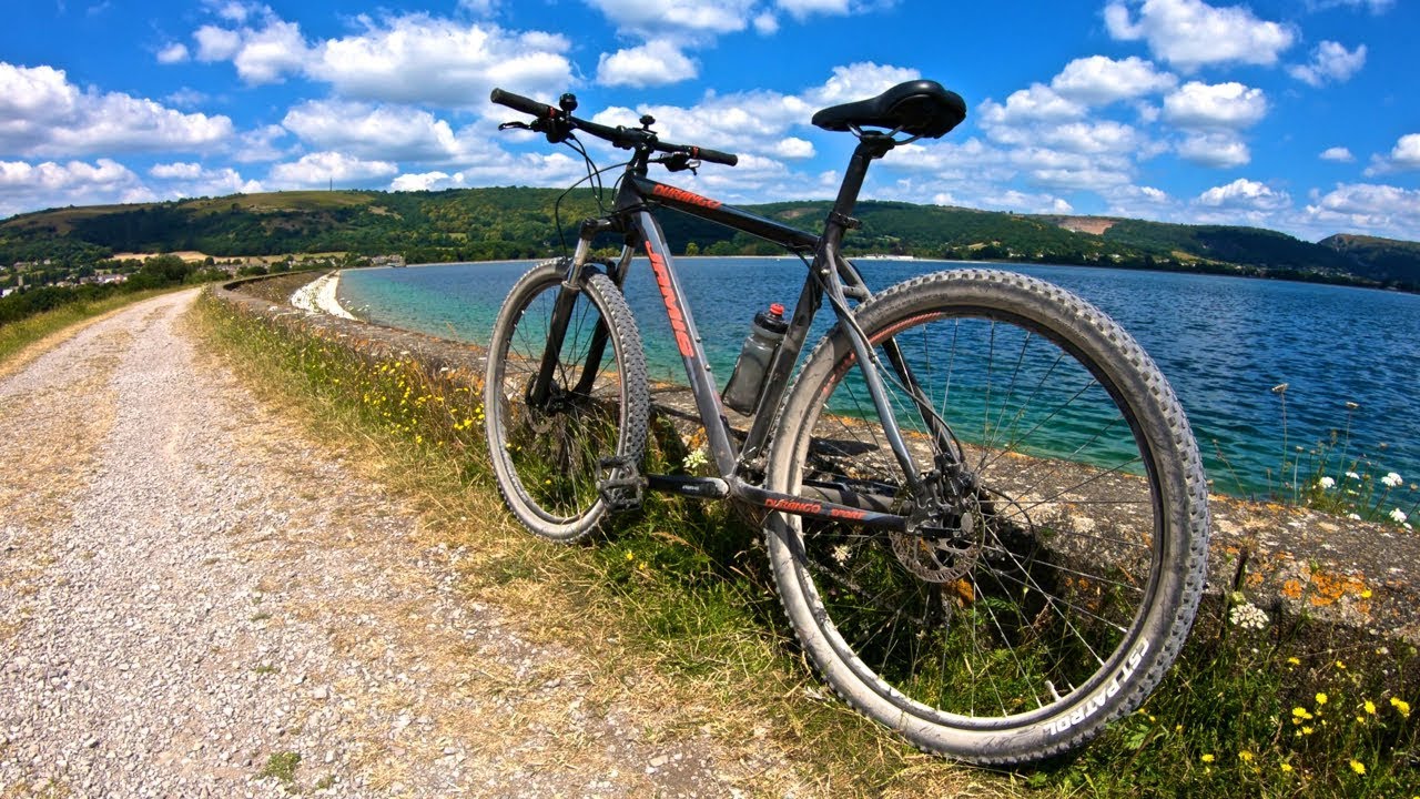 The Strawberry Line - Yatton to Cheddar Cycle Ride // National Cycle Network, Route 26.