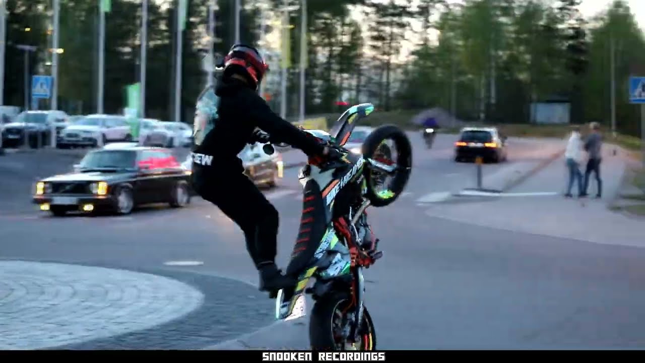 Växjö Summer meet #1 || Mc Stunts och Fräna bilar
