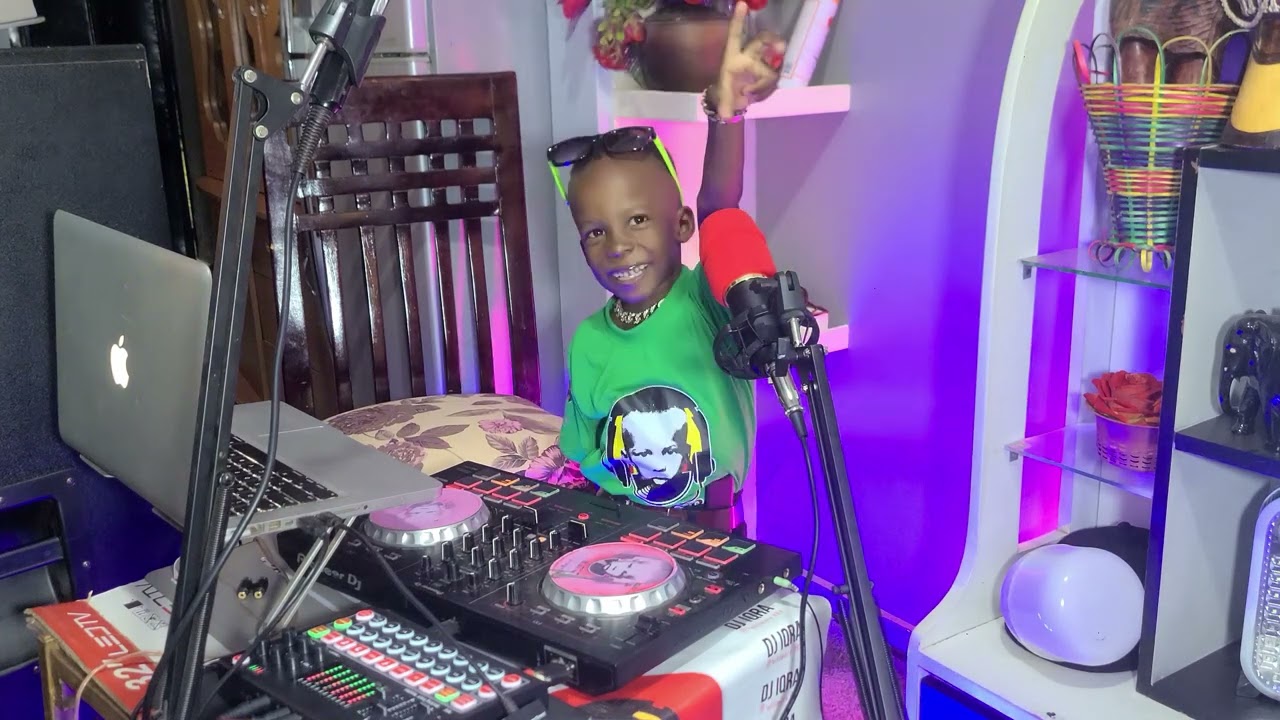 Regea hot songs by dj iqra256 D'ultimate