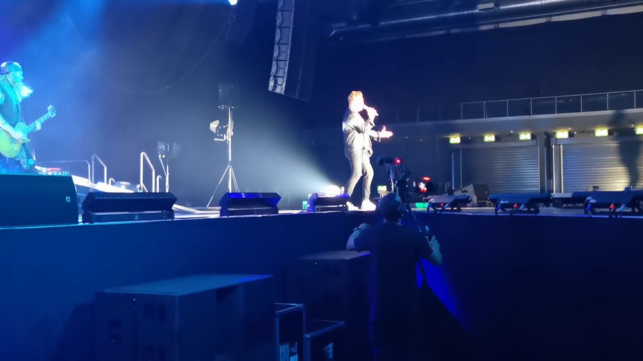 Ben Zucker Intro+Verschworn Live  21,11,2019 Messe Erfurt