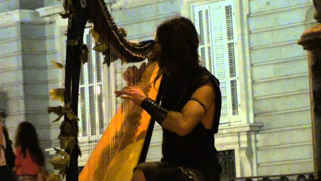 Victor Santal - Watching Laura (Palacio Real, Madrid 23.07.2011) HD