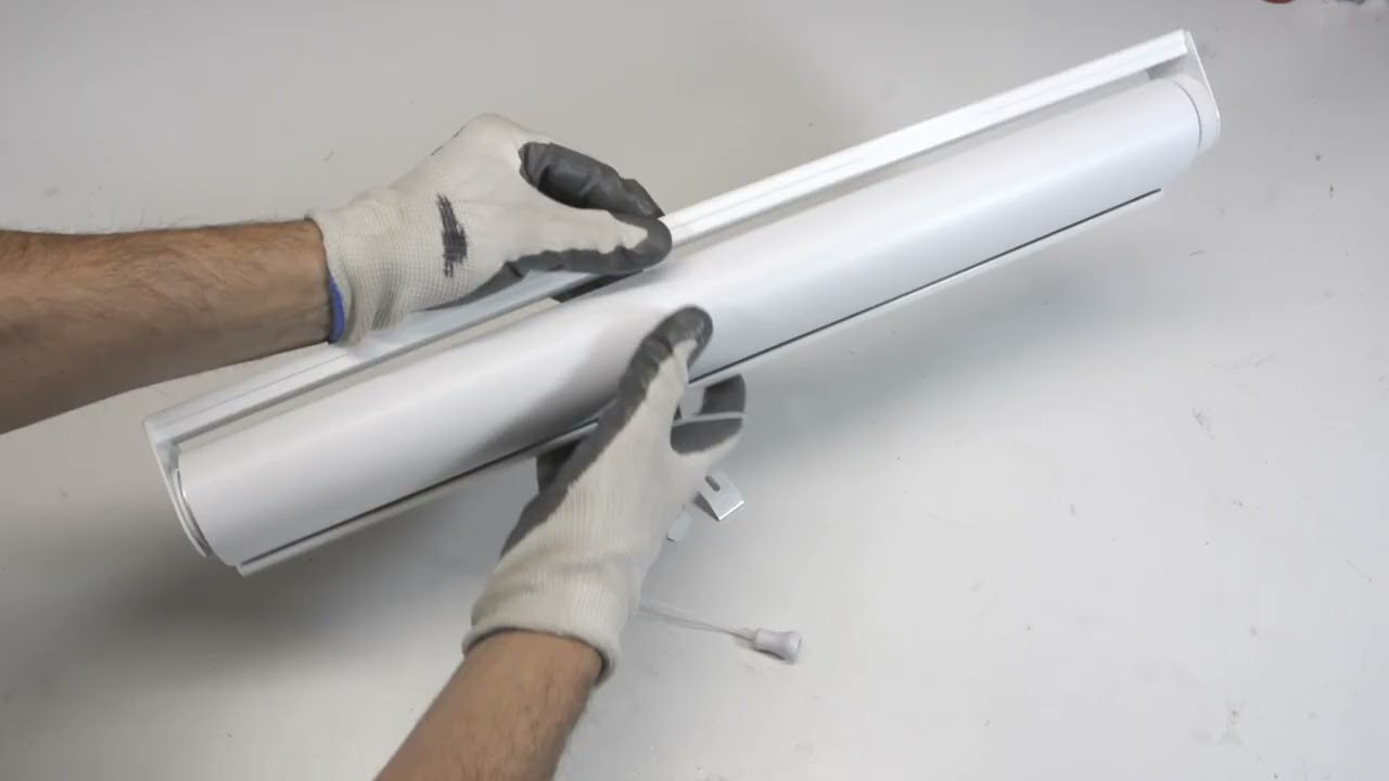 Unboxing de un estor autoenrollable con cabezal T-40mm