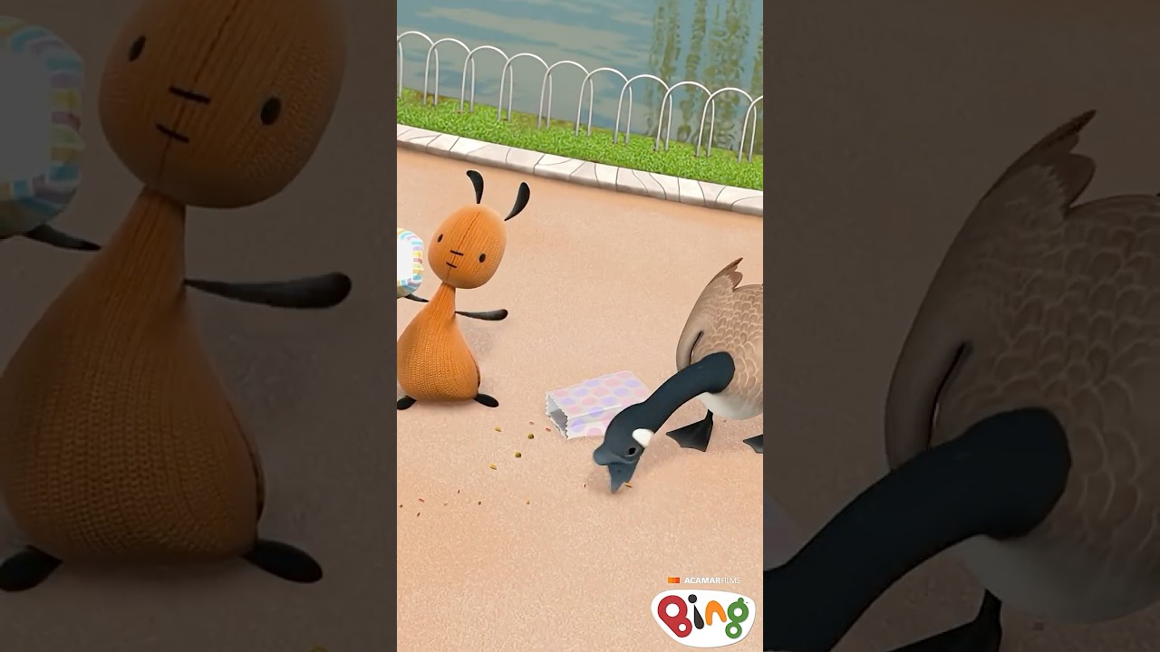 Flop scares away a big goose! | #Shorts | Bing Shorts