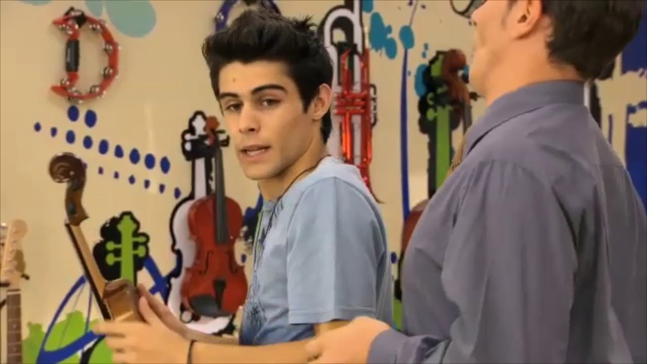 Rodrigo Pedreira. VIOLETTA. Disney Channel