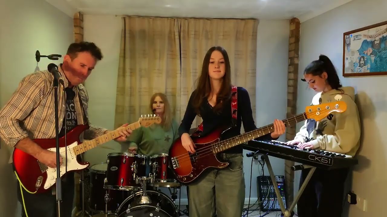 I'm a believer - The Monkeys - cover Roberts Family Band 