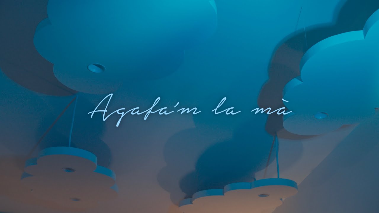 Martinha - AGAFA'M LA MÀ (Videoclip Oficial)