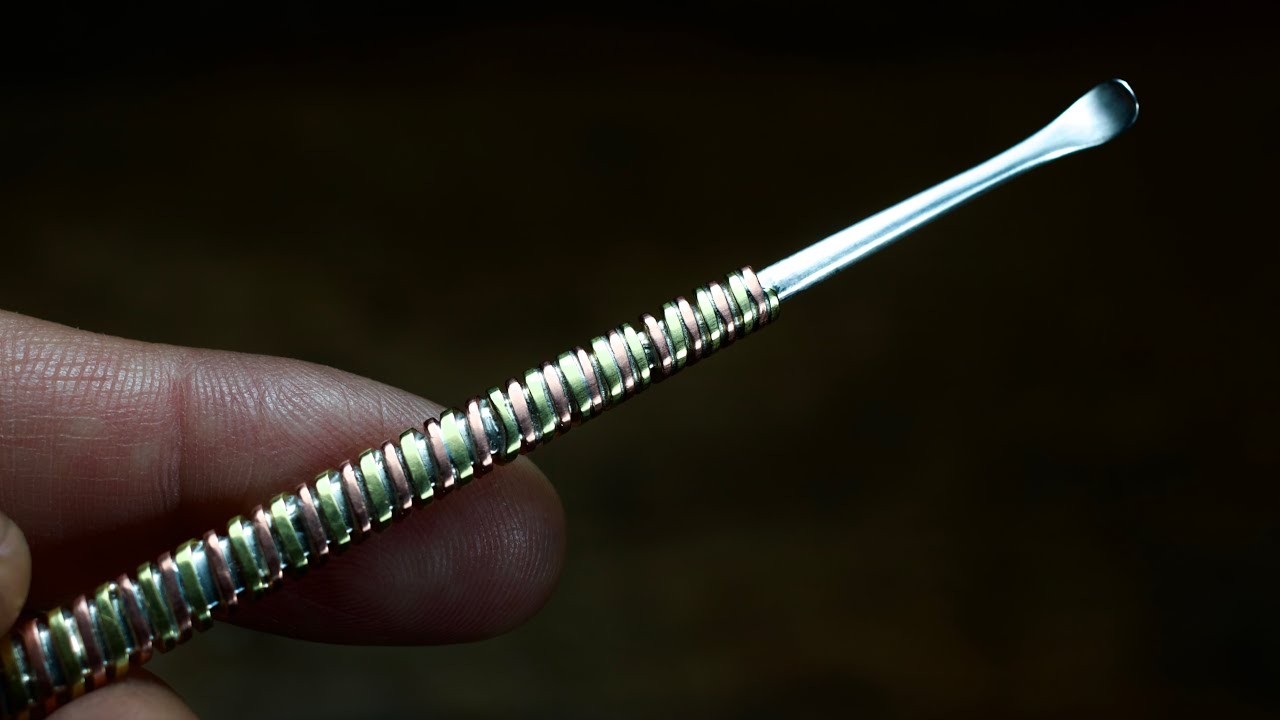 【耳かき】銀高騰に焦った彫金作家、銅と真鍮でかさ増ししたら芸術が生まれた