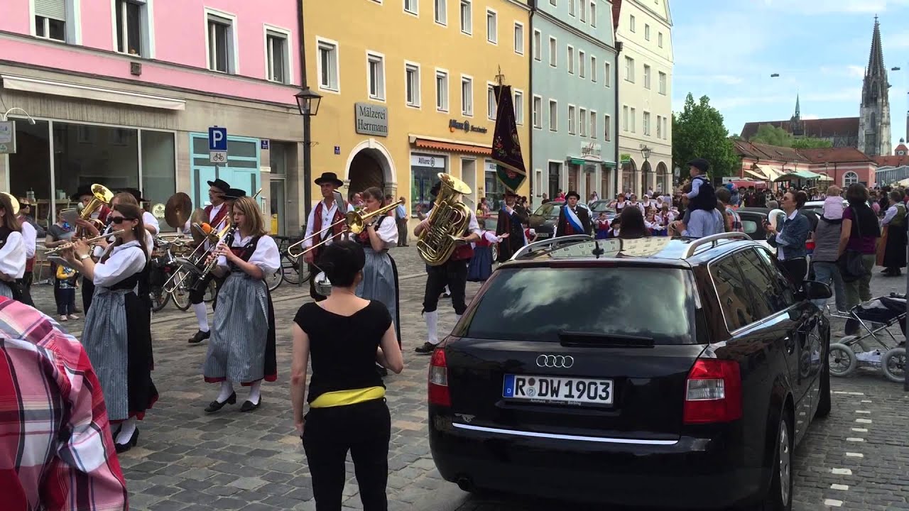 Regensburg Maidult 2015 Opening Parade