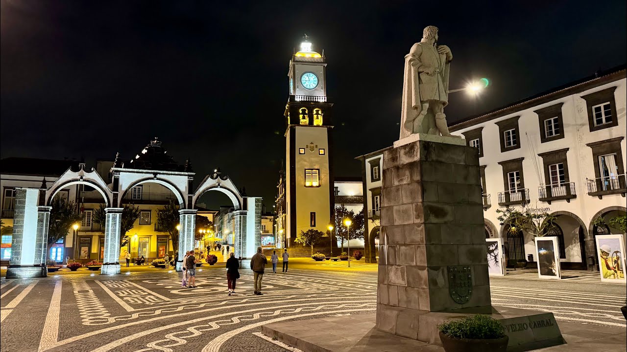 LIVE: Ponta Delgada Walk cloudy ☁️ 🌕 Monday evening, Sao Miguel Azores Portugal 🇵🇹 - 06.10.2025 #IRL