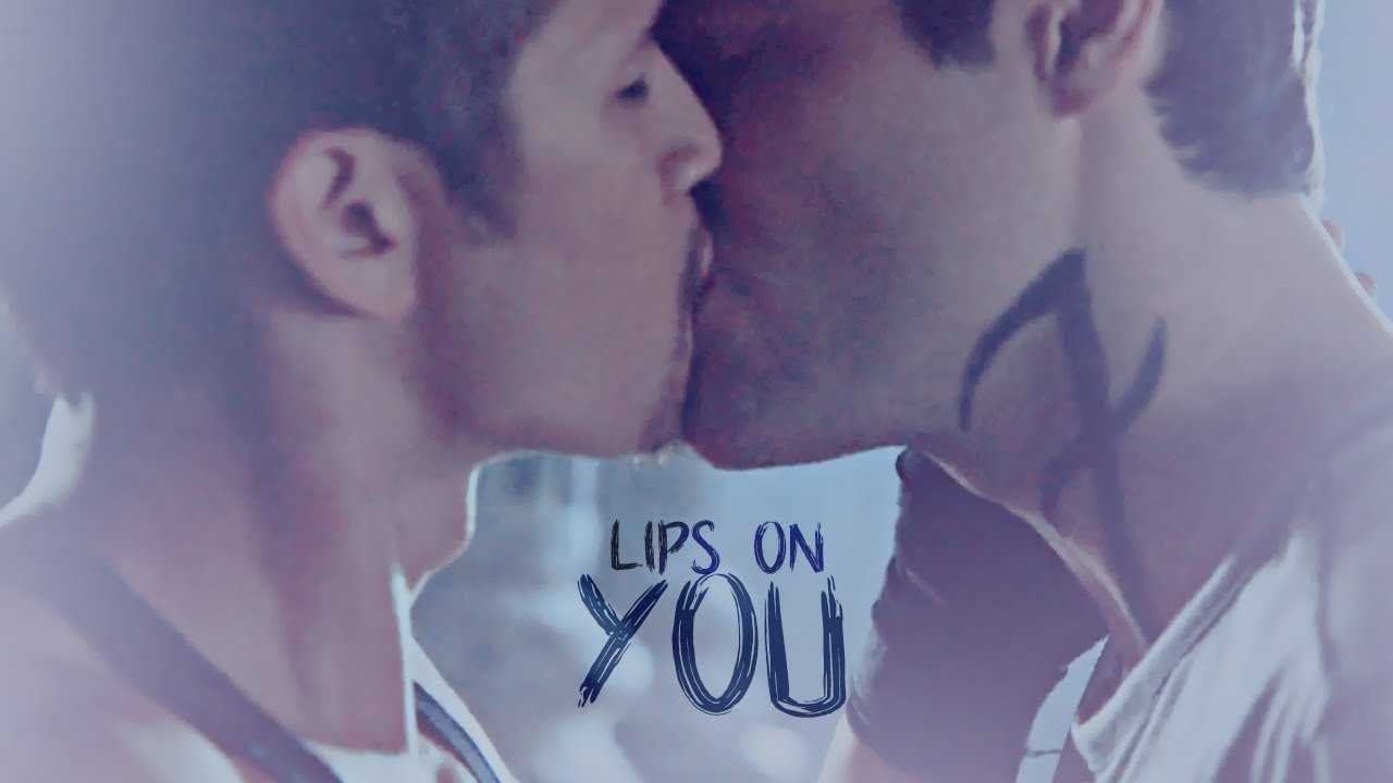 ● Alec & Magnus || L i p s  O n  Y o u