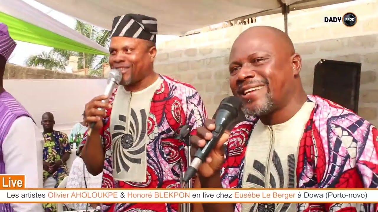 Olivier AHOLOUKPE et Honoré BLEKPON en live Chez Eusèbe le Berger à Dowa (Porto-Novo)