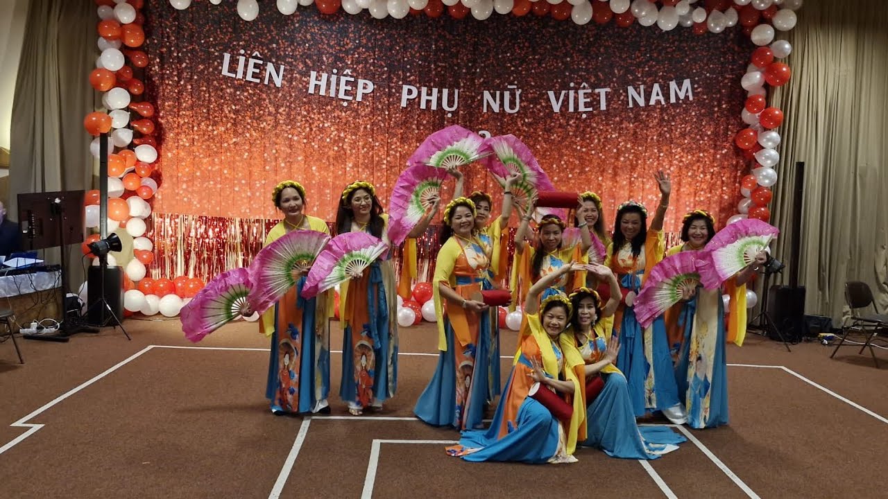 8 March 2026 Traditional Vietnamese dance on International Women day 💃🏻🍀