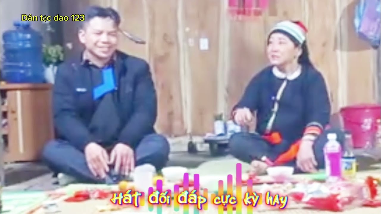 Bố thỉng với mẹ nhột càng hát càng hay các bạn ơi mọi người cùng nghe nhé 