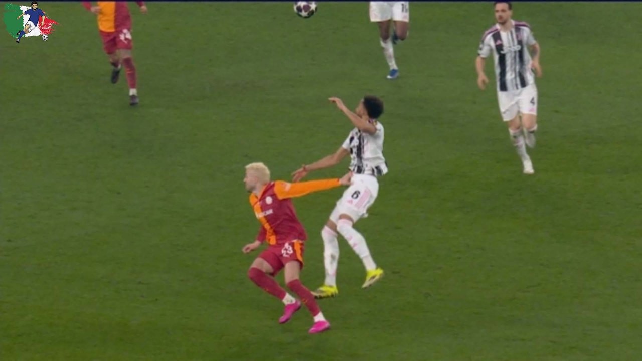 L'espulsione di Lloyd Kelly la posizione ufficiale della UEFA