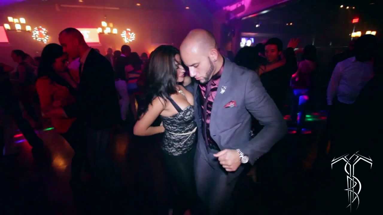 ATACA & FABIOLA CHEVARRIA BACHATA SOCIAL DANCE AT THE SALSA ROOM