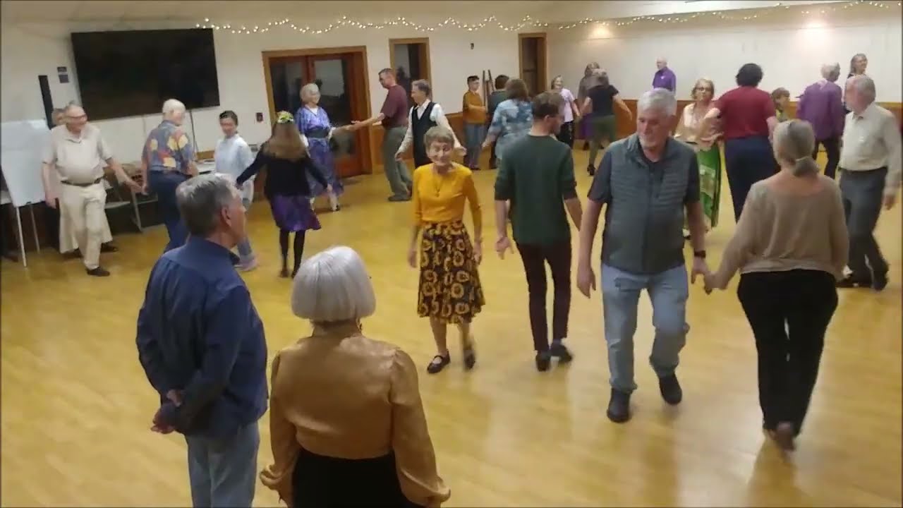 Romani Waltz • English Country Dance