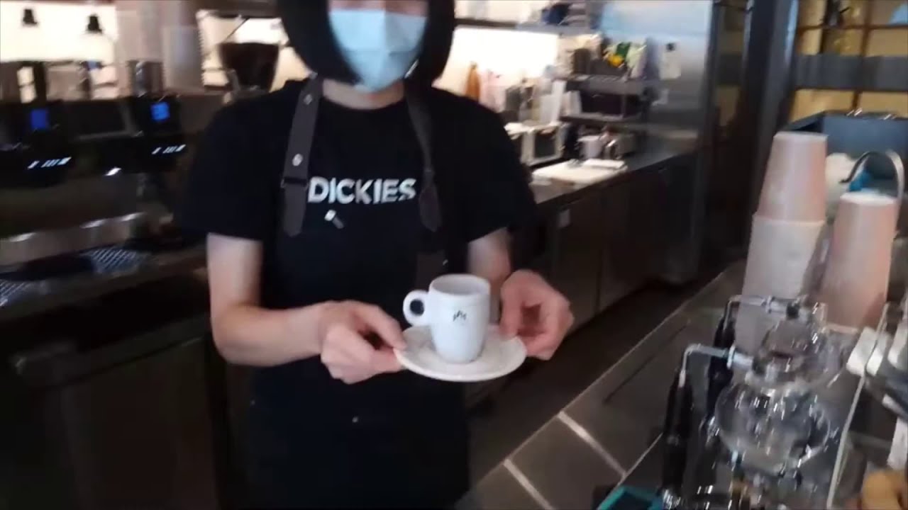 Great espresso  in Taiwan 最好的咖啡       很棒的咖啡廳 Super coffee Barista in Taiwan台灣 How to make a espresso