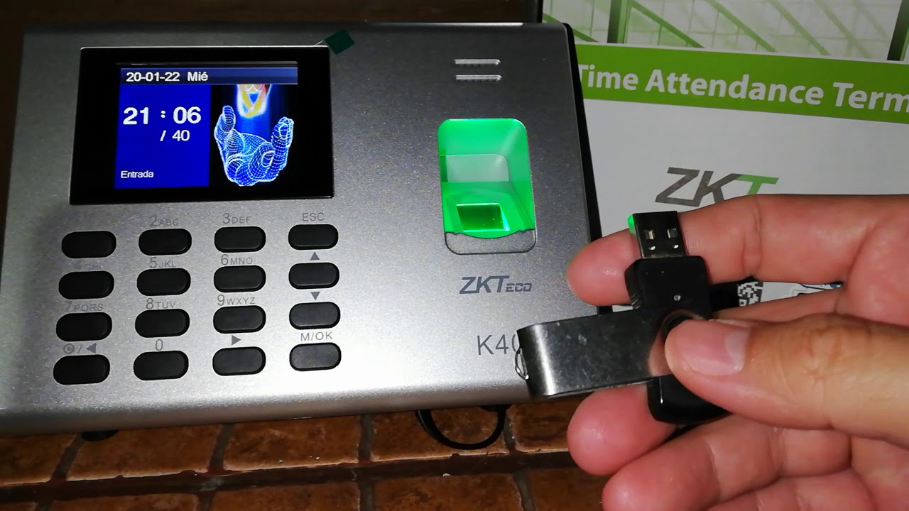 Biom&eacute;trico K40 - Exportar eventos por USB