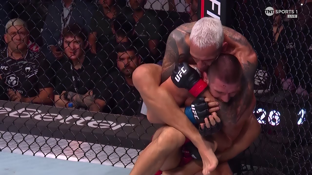 Charles Oliveira vs Mateusz Gamrot - Full Fight Highlights | UFC RIO