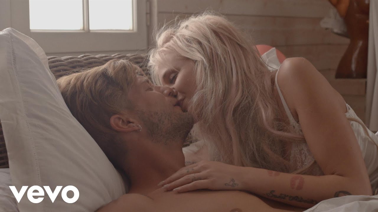 Pagadixx - Just Married (Official Video)
