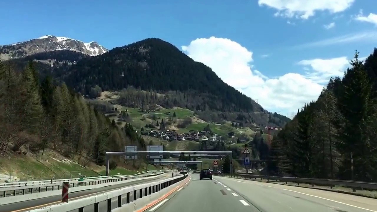 Svizzera: Canton Ticino; Autostrada A2, Airolo - Quinto