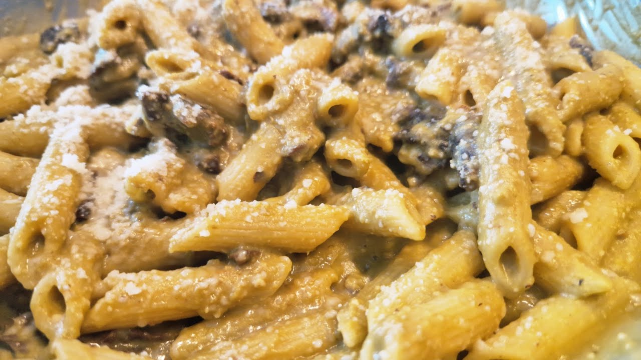 Pasta Porcini e crema di Piselli - Una sola padella per un risultato atomico😱