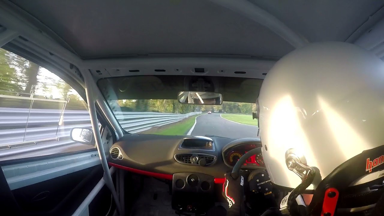 Fastest 2 laps from Oulton Park 30-10-21