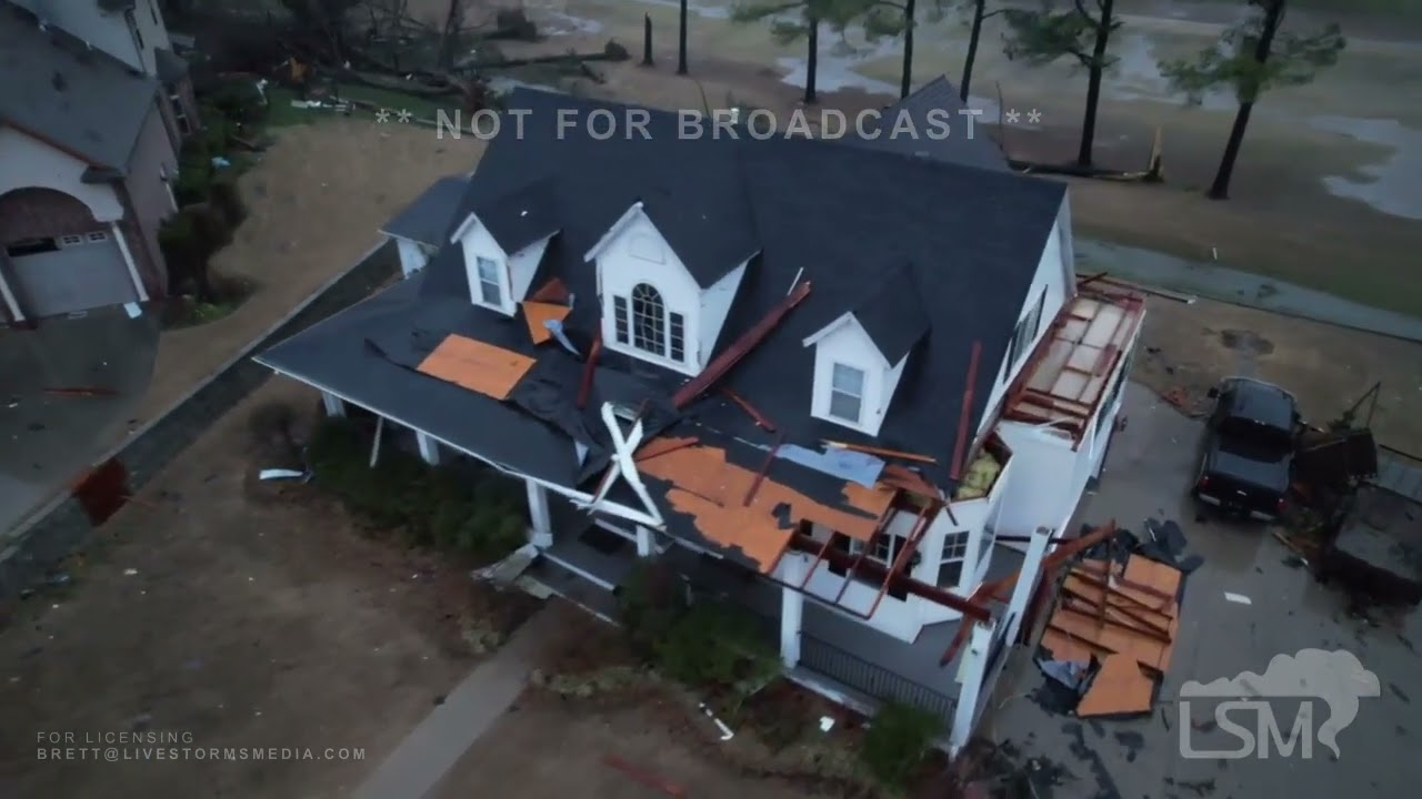03-30-2022 Springdale, AR - Significant Tornado Damage