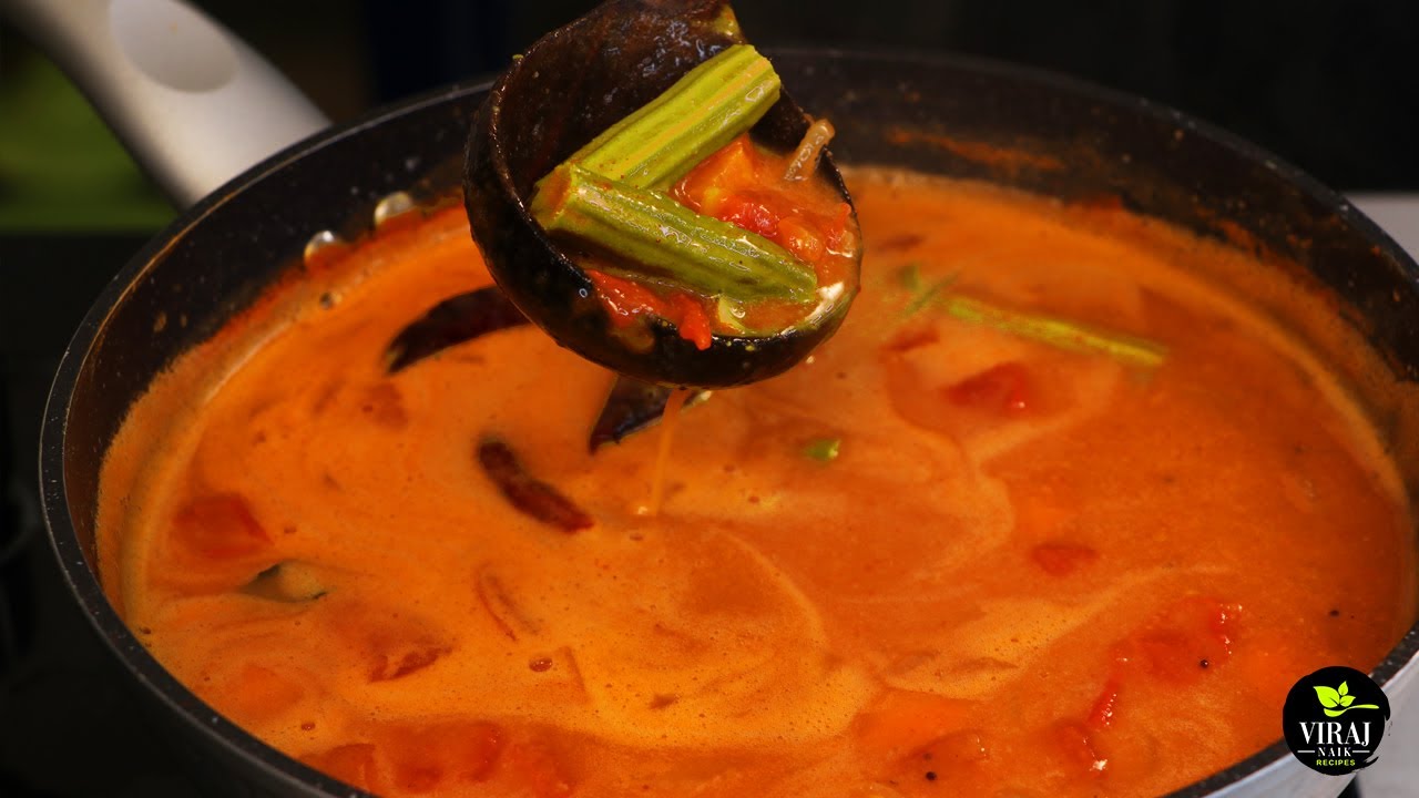 देखिये होटल में सांभर कैसे बनता हे, Hotel Style Sambar for Dosa, Medu Vada, Idli South Indian Sambar