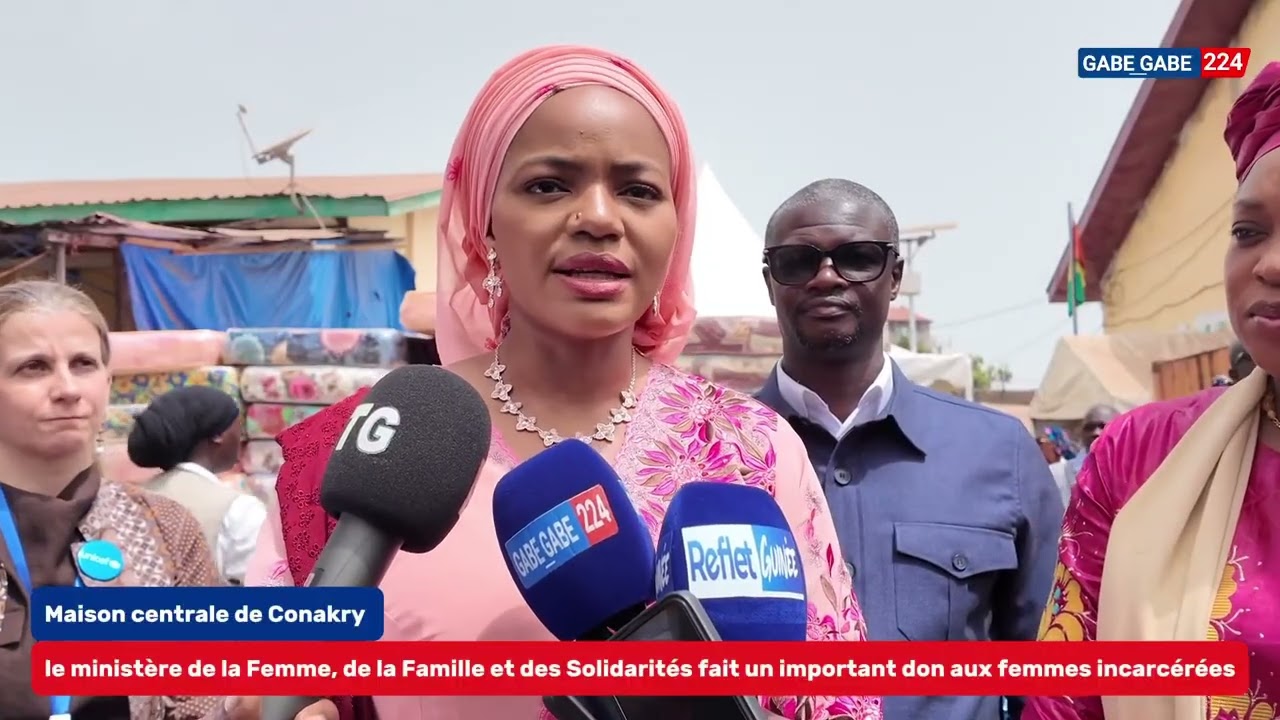 Le ministre de la Justice et la ministre de la Santé ont pris part à la cérémonie de remise de dons