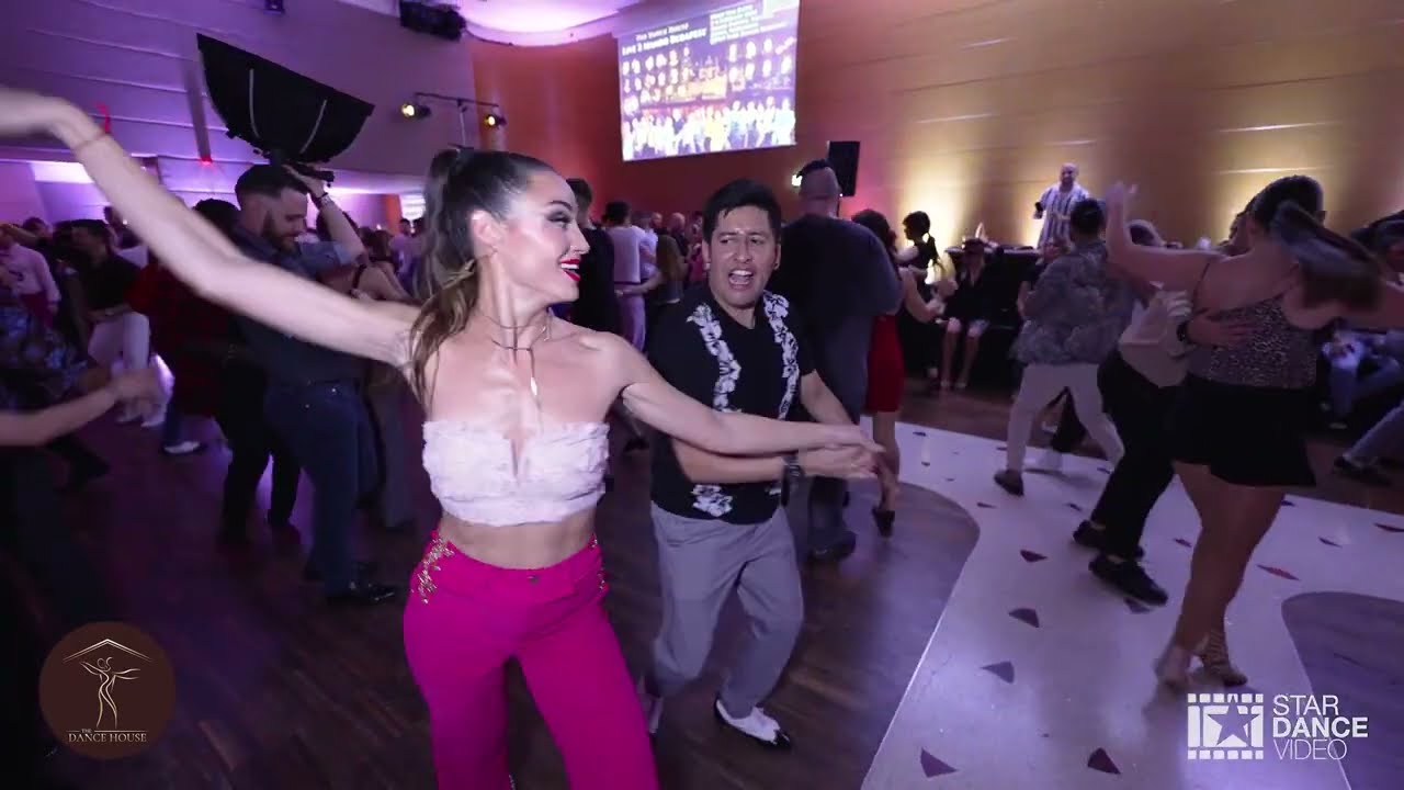 Social Dancing Monty & Maria #live2mambo Budapest