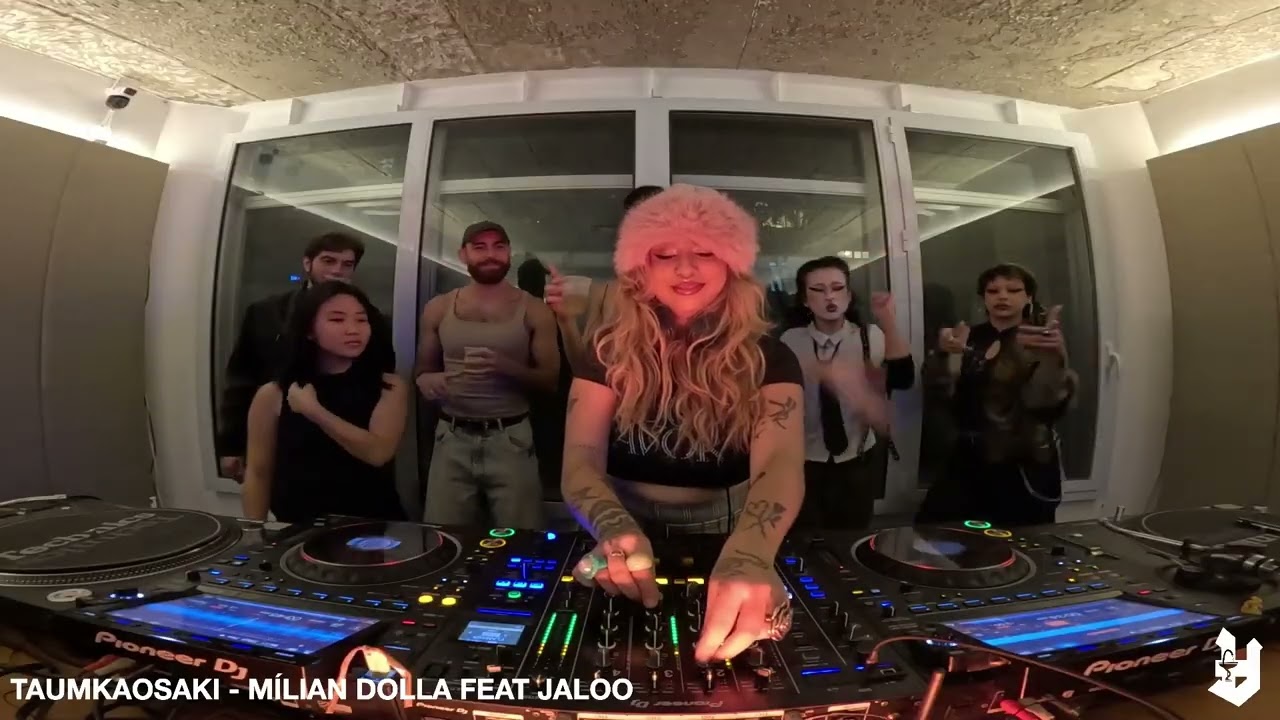 TAUMKAOSAKI - M&Iacute;LIAN DOLLA FEAT JALOO (27-11-2025)