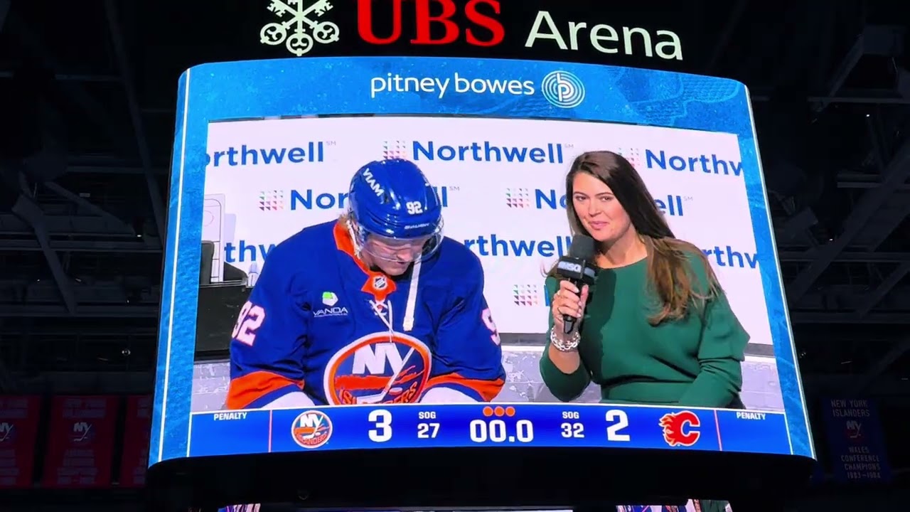 New York Islanders win horn at UBS Arena