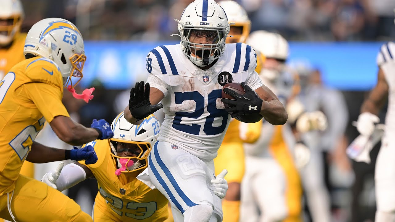 Jonathan Taylor's best plays from 3-TD game vs. Chargers | Week 7