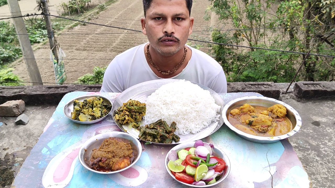 দিনে দুইবার খাই বেশ রশিয়ে কশীয়ে খাই আমার ভালো লাগে | Dharos | Chingri Malai Curry | Fulkopy Katla
