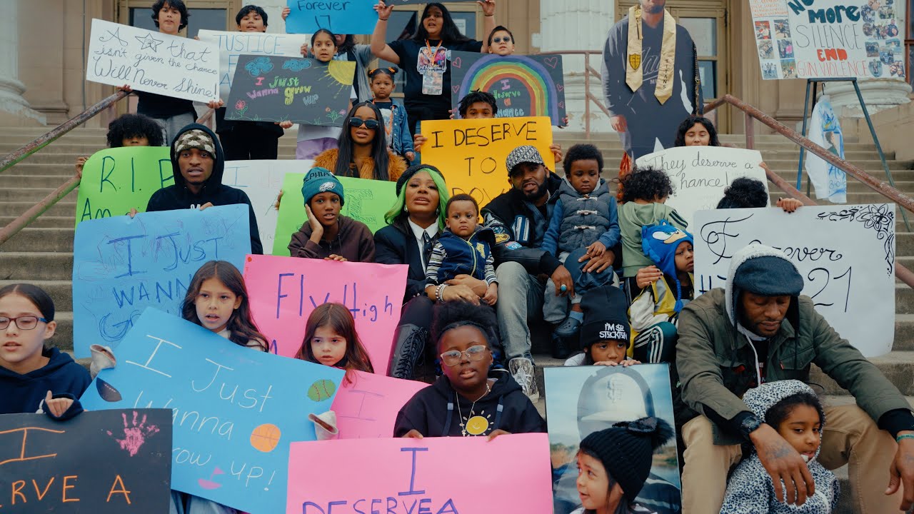 De Ozene - I Just Wanna Grow Up (Official Music Video)