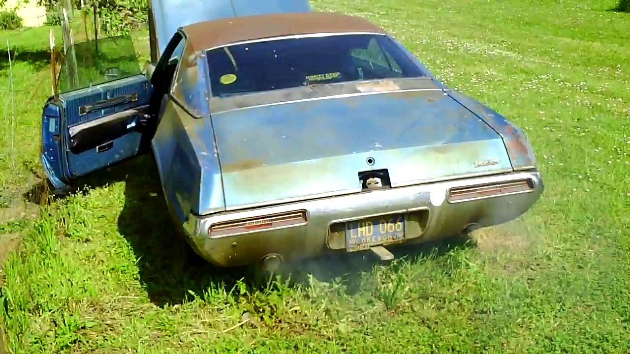 1970 Oldsmobile Toronado GT first start after a decade.