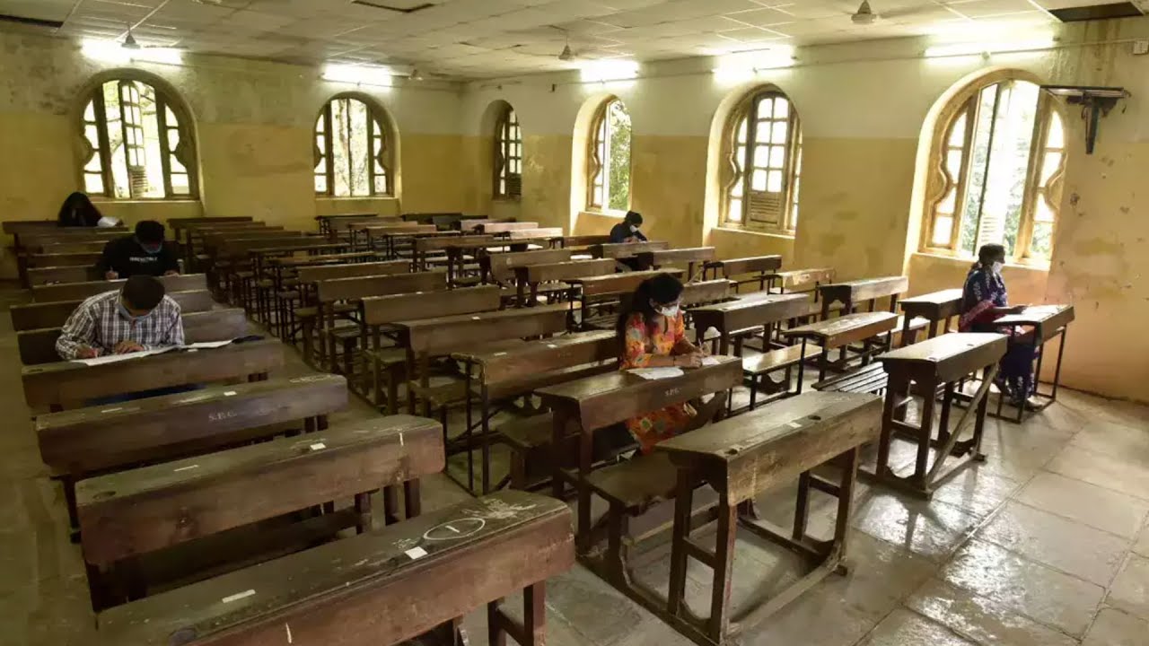 Mumbai University postpones all exams over boycott by non-teaching staff
