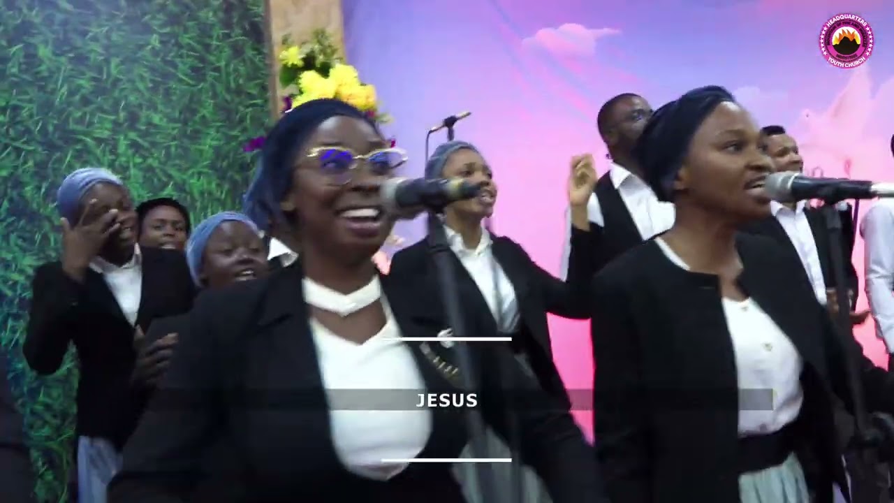Choir Ministers 'One Name' by Naomi Raine | Exalting the Name of Jesus