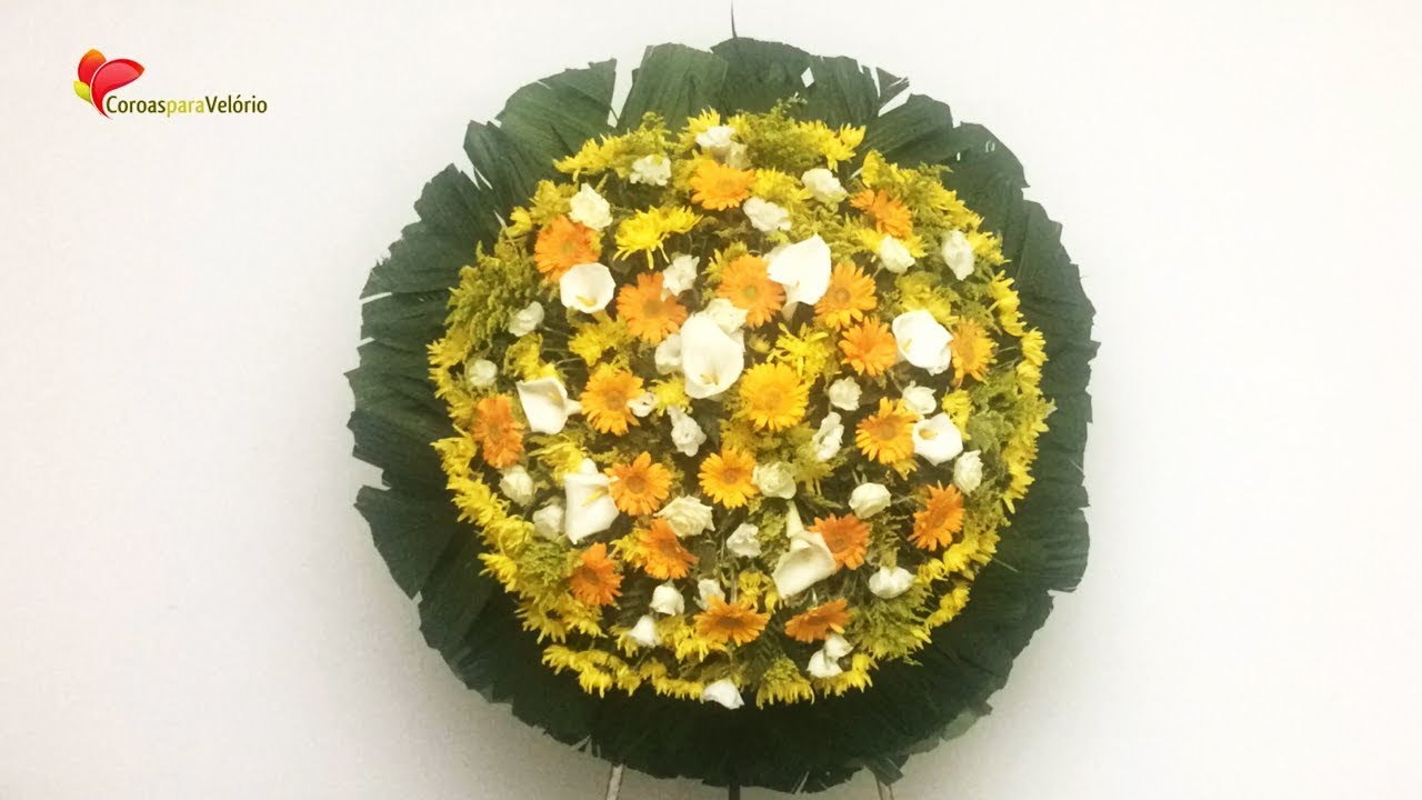 Veja a montagem de uma Coroa de Flores