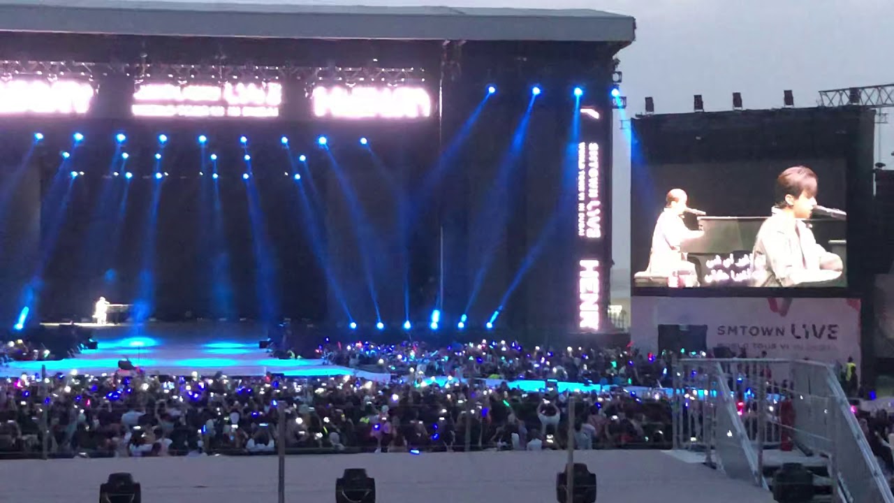 SM town live in Dubai henry 헨리 잇츠 유 두바이