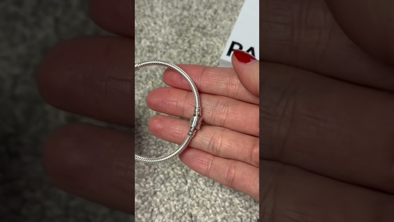 Pandora Moments Barrel Clasp Snake Chain Bracelet #pandora #pandorajewelry #bracelet #pandoramoments