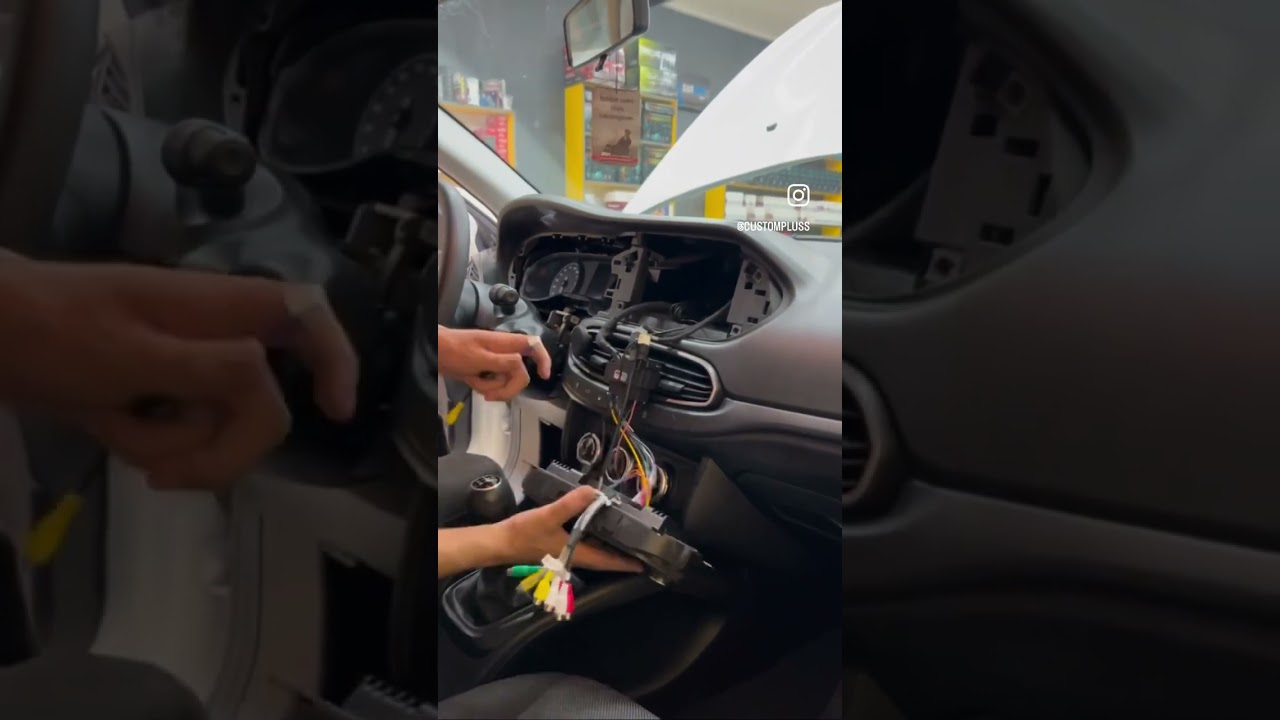 🔴 FIAT EGEA #fiat #egea #fiategea #multimedya #carplay #bluetooth #gerig&ouml;r&uuml;şkamera #custompluss