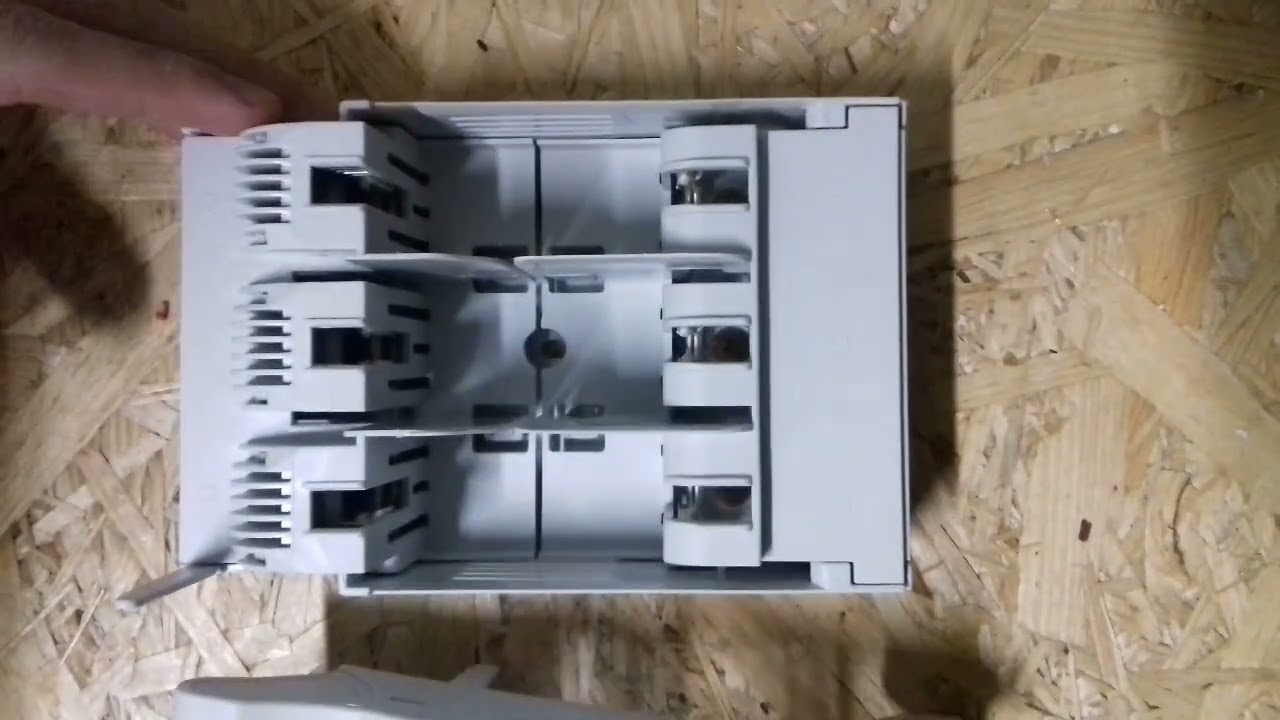 тримач запобіжників APATOR RBK00