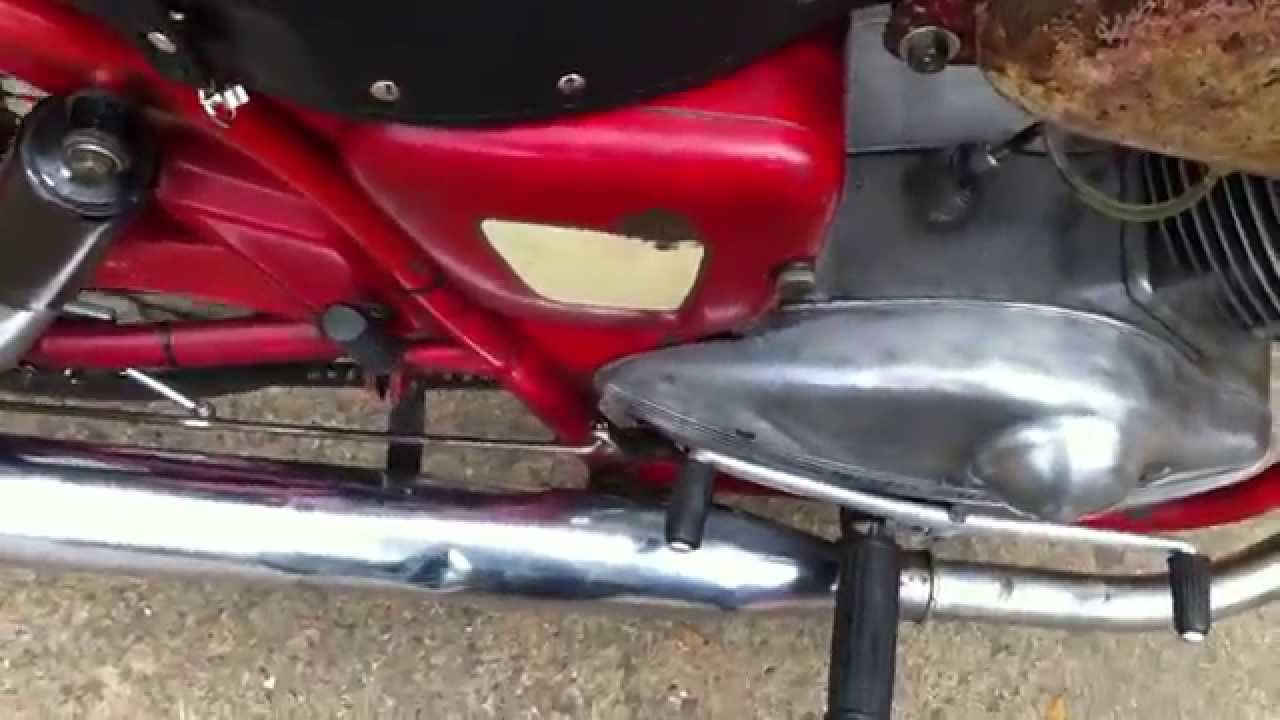 Survivor 1957 Moto Guzzi Lodola 175 - original paint and we got it running well